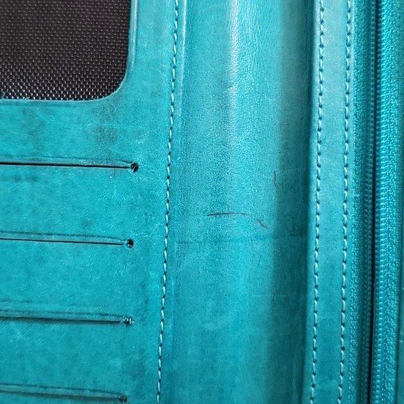 Alejandro Yeo Tooled Leather Wallet - Picture 9 of 9